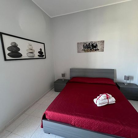 Settetrequattro Rooms Syrakus Exterior foto