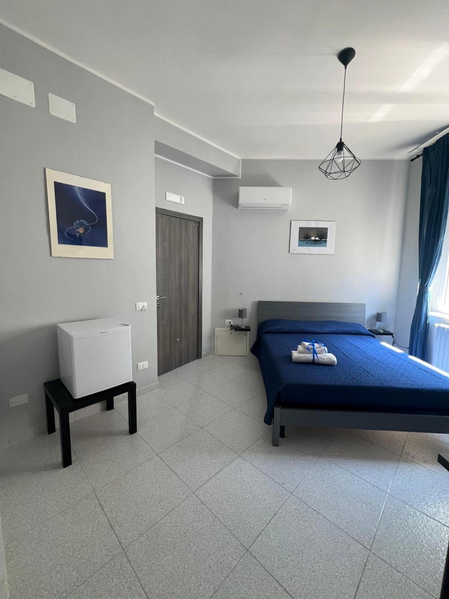 Settetrequattro Rooms Syrakus Exterior foto